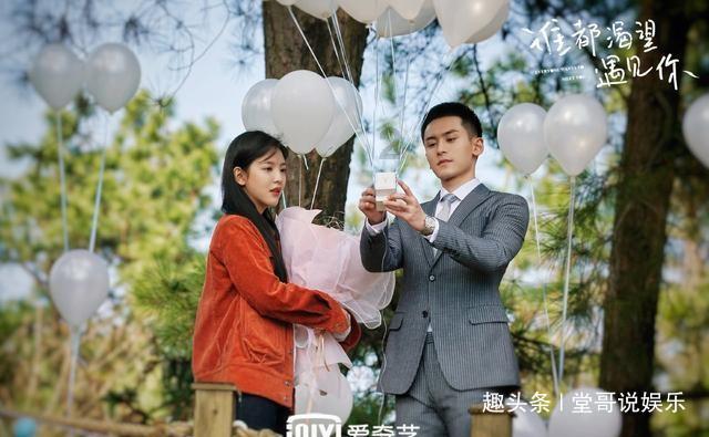 逃离无人的学校